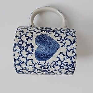 Gibson Spongeware Blue Heart Design Mug
